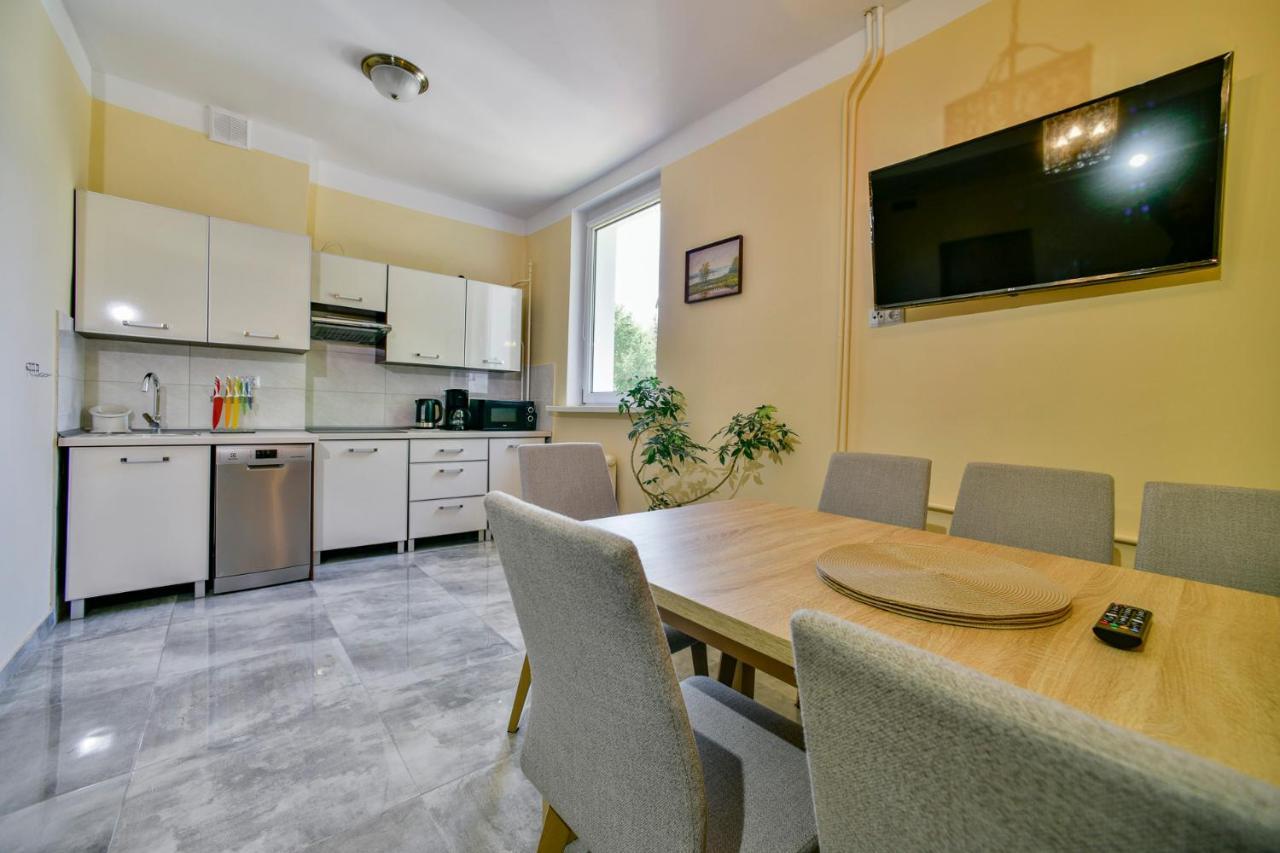 Apartament U Ewy W Kolobrzegu Podczele - 2 Sypialnie 50M2, Wifi I Darmowy Parking! エクステリア 写真