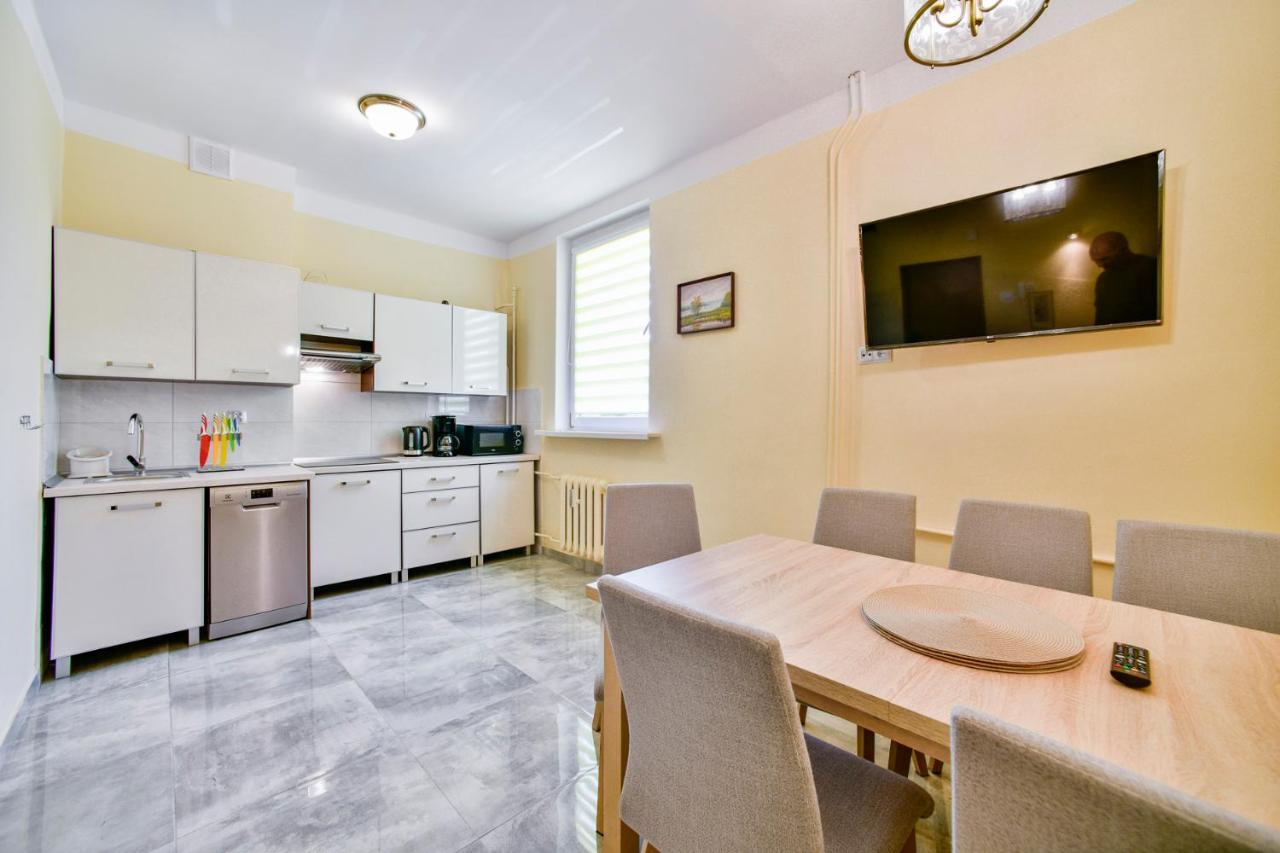 Apartament U Ewy W Kolobrzegu Podczele - 2 Sypialnie 50M2, Wifi I Darmowy Parking! エクステリア 写真