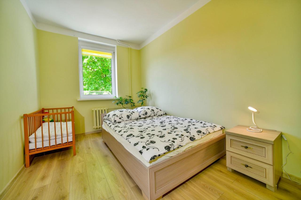 Apartament U Ewy W Kolobrzegu Podczele - 2 Sypialnie 50M2, Wifi I Darmowy Parking! エクステリア 写真